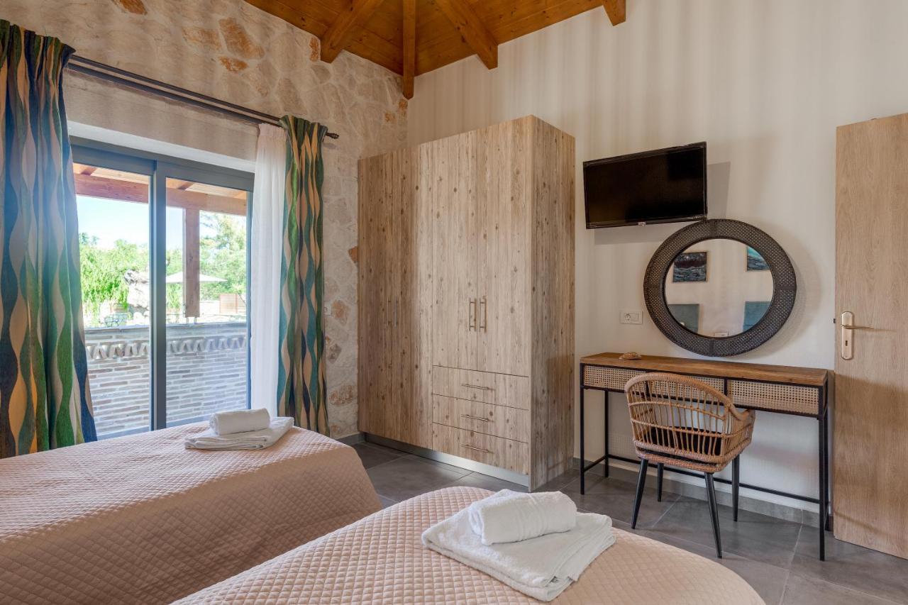 Tierra Olivo Villas Lithakia  ภายนอก รูปภาพ