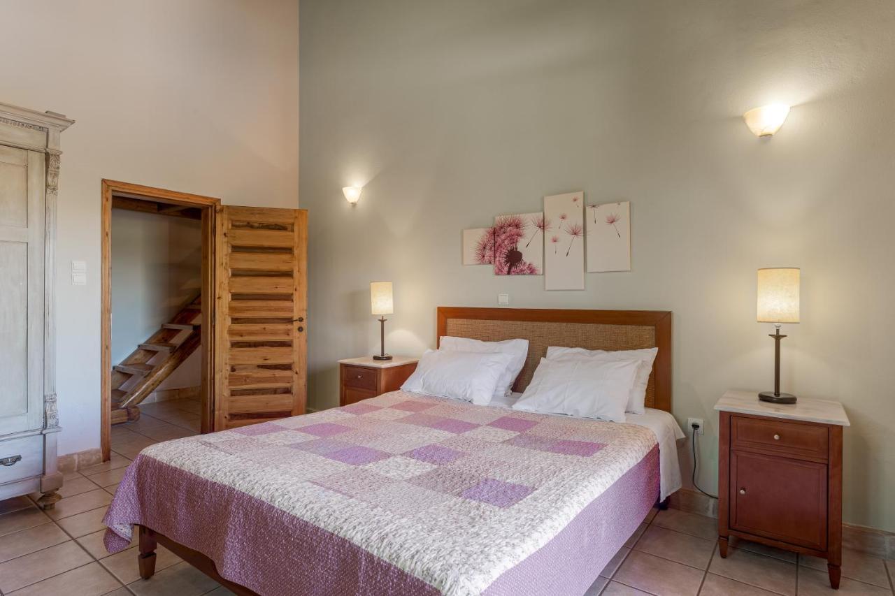 Tierra Olivo Villas Lithakia  ภายนอก รูปภาพ